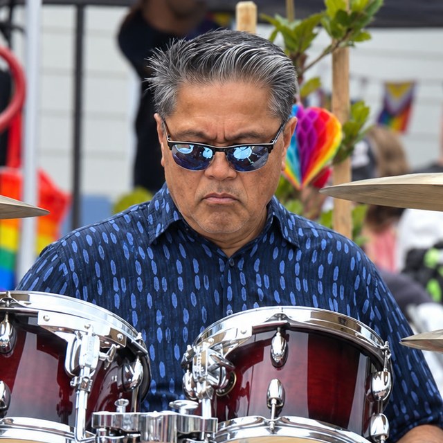 Nelson Santos, drums